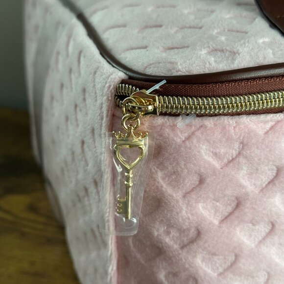 New Juicy Couture Terrier Train Case Makeup Bag Set Pink Brown Hearts Cosmetic - Picture 3 of 6